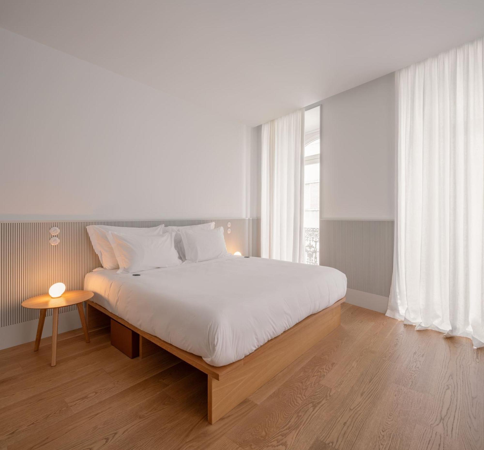 Montecarmo12 - Design Boutique Hotel Lisbon Bilik gambar